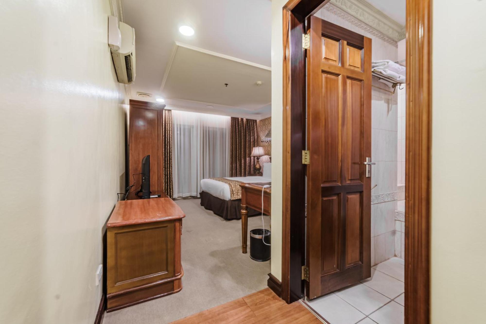 נגה Villa Caceres Hotel מראה חיצוני תמונה